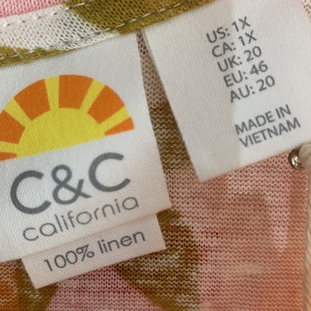 Plus size linen shorts sleeve c&c California T-sh… - image 3